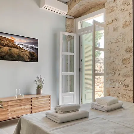 Historical Charm Apartamento Lefkáda